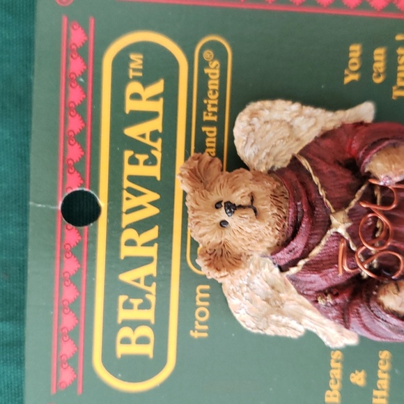 Boyds Bear Christmas Pin - Picture 5 of 9